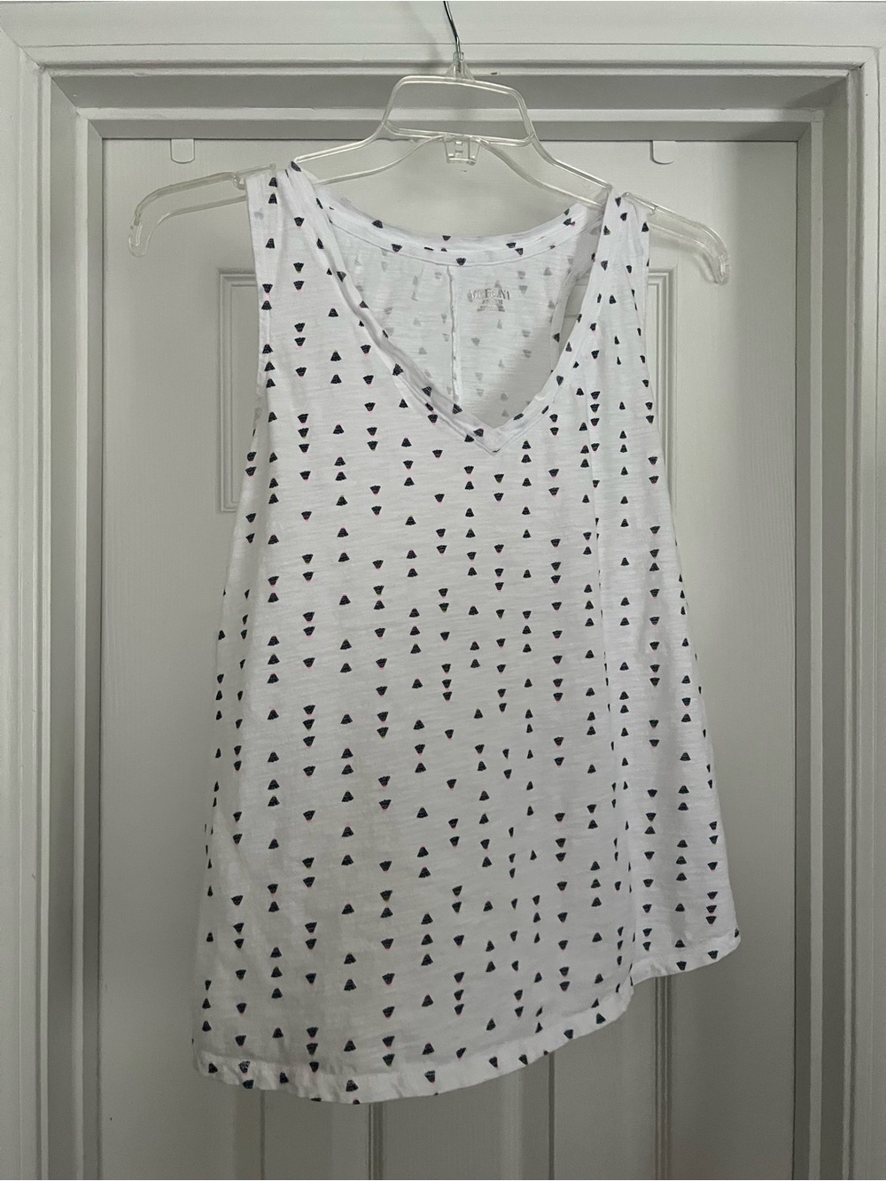 Merona White V-Neck Tank